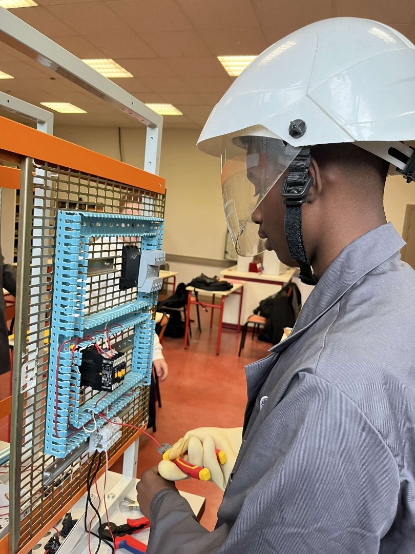 Enseignement professionnel en atelier