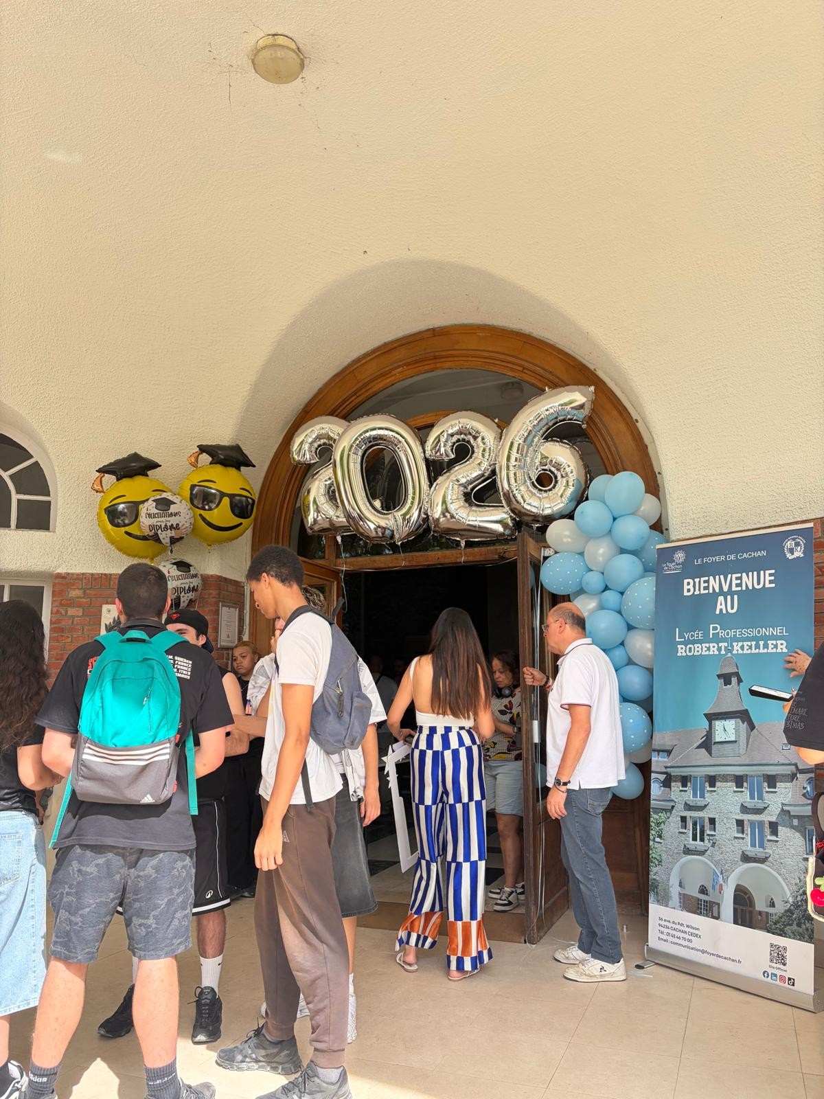 Élèves du Lycée professionnel Robert Keller lors des résultats 2026